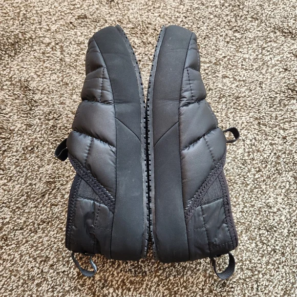 The North Face Thermoball Traction Mule II Slippers Big Kids Size 6 Unisex - Picture 5 of 8